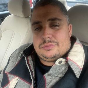 Meet your Posher, Jay